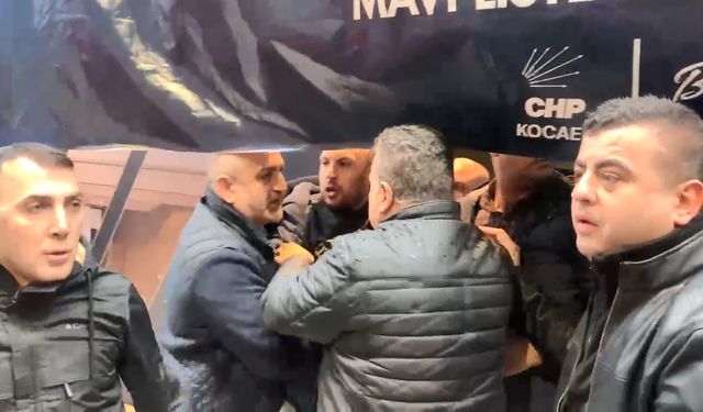 CHP kongresinde partililerle gazeteciler arasında gerginlik