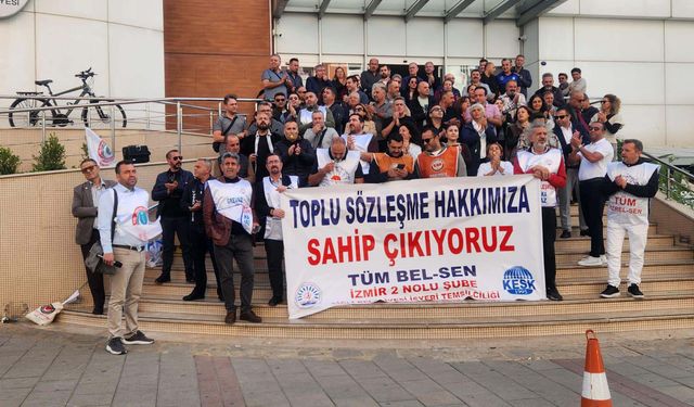 Çiğli Belediyesi'nde memurlar eylemlerine devam ediyor