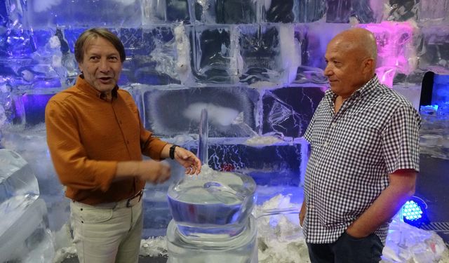 Dev buz kalıplarına işlenen Erzurum kültürü, Ata Buz Müzesi'nde sergileniyor / Ek fotoğraflar