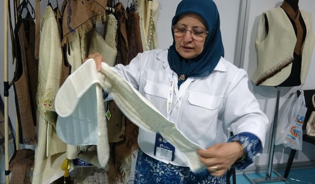 Emekli el sanatları öğretmeni, ehramı sandıktan çıkarıp kadınlara iş kapısı haline getirdi