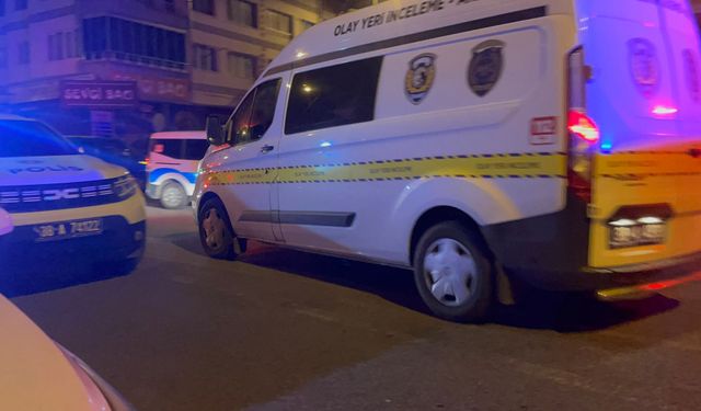 Evinin önünde uğradığı silahlı saldırıda öldü