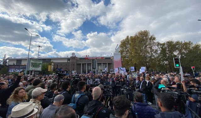 Gar patlamasının yıl dönümünde anma yürüyüşü yapıldı