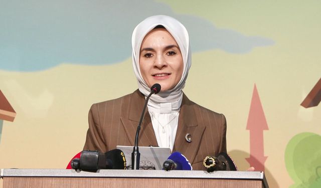 İstanbul - Bakan Göktaş: 16 yaş altı dijital sosyal medya bağımlılığıyla ilgili çocuklarımızı korumaya yönelik adım atmaya kararlıyız