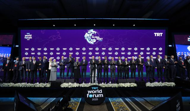 İstanbul - Cumhurbaşkanı Erdoğan TRT World Forum 2025'in açılış programında konuştu - 2 / Ek fotoğraflarla