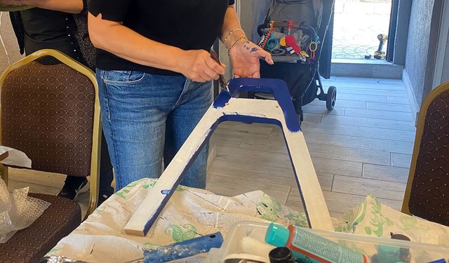 Kadınlar, evlerinde kullanmadıkları eşyaları geri dönüşüme kazandırıyor