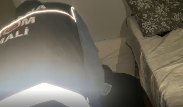 Kadınlar Günü'nde çiçek götürüp, 95 bin dolarlık senet imzalatmışlar