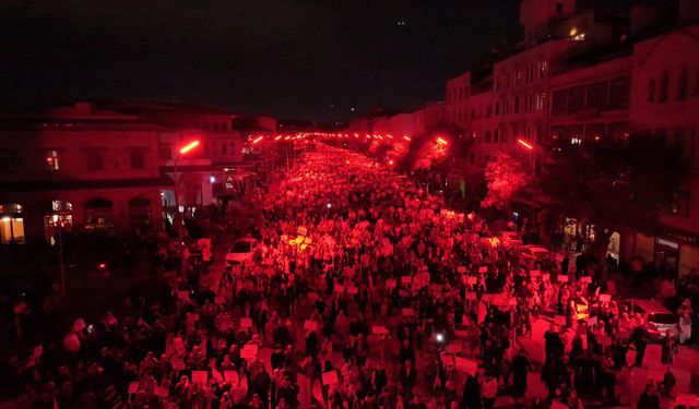 Konya'da on binler 'sessiz yürüyüş' ile Filistin'e destek oldu