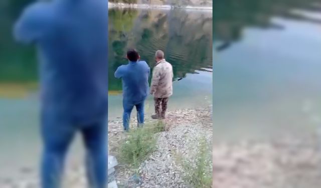 Malatya'da amatör balıkçının oltasına 32 kiloluk turna balığı takıldı