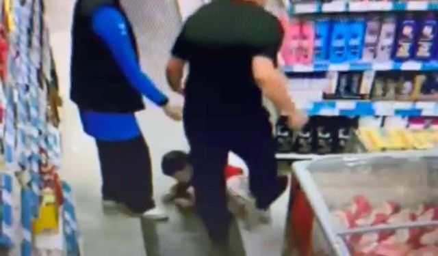 Markette çocuğunu döven baba, adliyede