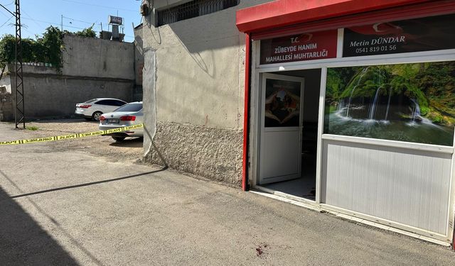 Muhtar, makamında tabancayla bacaklarından vuruldu