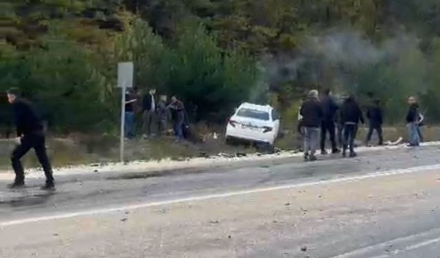 Otomobil ile motosiklet kafa kafaya çarpıştı: 1 ölü, 1 ağır yaralı