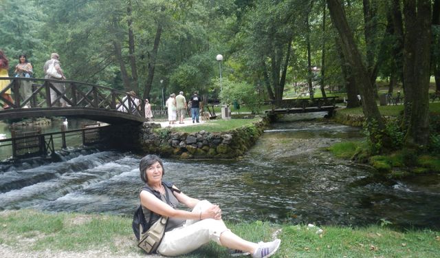 Resim tutkusundan vazgeçmeden gırtlak kanserini yendi