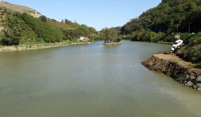 Sera Gölü'nde gerçeği aratmayan kurtarma tatbikatı