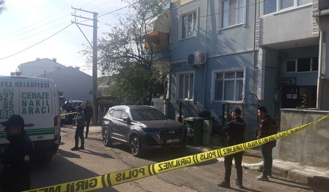 Tartıştığı eşini bıçaklayarak öldürdü (2)