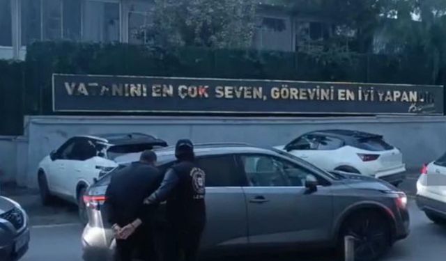 Tire'de iş yerine silahlı saldırı kamerada