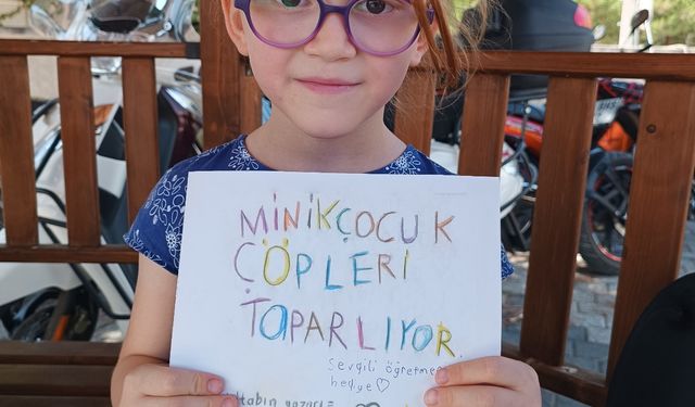 9 yaşındaki Aslıhan, yazdığı hikaye kitabının gelirini Filistin'e bağışlayacak