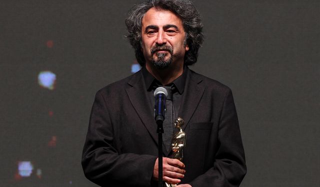 Altın Portakal'a 7 ödülle 'Tavşan İmparatorluğu' damga vurdu (2)