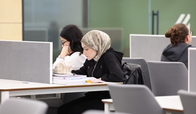 Bağcılar'da Nurullah Genç Etüt Merkezi ve Kütüphanesi hizmete açıldı