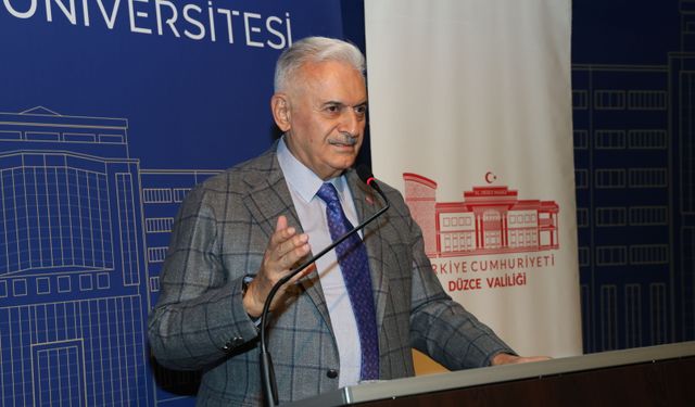 Binali Yıldırım: Deniz hukuku sözleşmesinde en büyük sorun adalar denizi ve Kıbrıs meselesidir