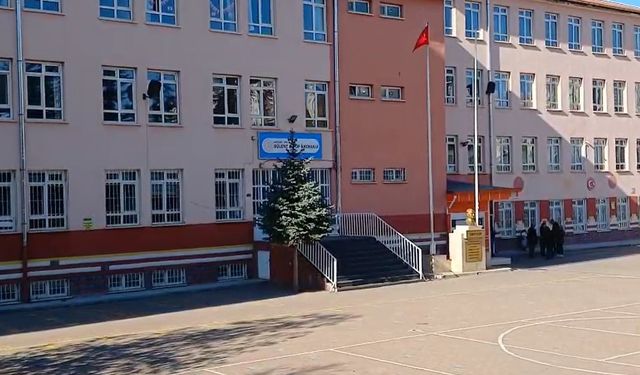 Çocuğun şekerleme yerken ölümü sonrası uzmandan 'Heimlich manevrası' önerisi