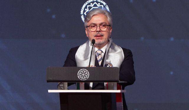 İstanbul - 5'inci Uluslararası Model İslam İşbirliği Teşkilatı Liseler Zirvesi İstanbul'da başladı