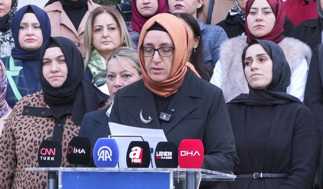 İstanbul-AK Parti İstanbul İl Kadın Kolları'ndan kadına yönelik şiddetle mücadele günü açıklaması