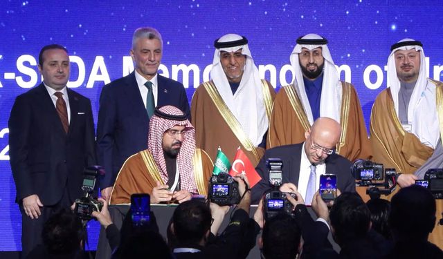 İstanbul- Bakan Bolat: Helal gıda sektöründe harcamaların 3,4 trilyon dolara yükselmesi beklenmektedir