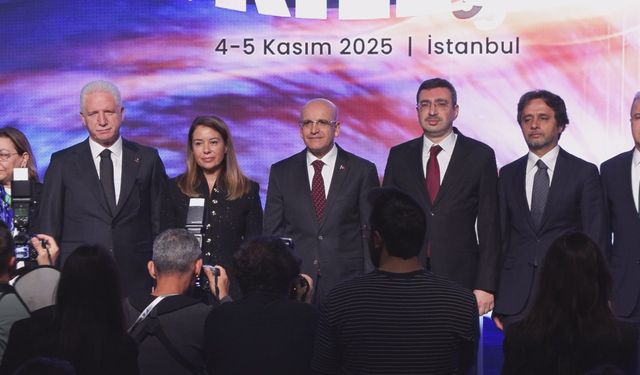 İstanbul- Bakan Şimşek: Manipülasyonla mücadelenin dozunu, kayıt dışılıkla mücadelenin de ötesine taşıyacağız