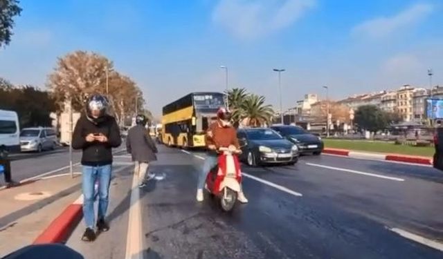 İstanbul- Fatih'te yola yağ döküldü; motosikletliler peş peşe kayarak düştü