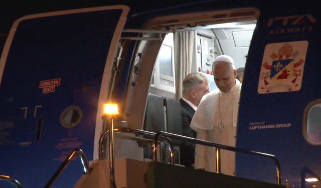 İstanbul - Papa'nın uçağı için teknisyen geldi; yazılım yüklemesi yapılacak