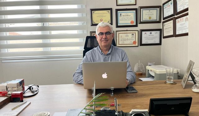 İzmir - 'Aşı olanlarda zatürreye bağlı ölüm riski yüzde 80 daha az' /Video eklendi