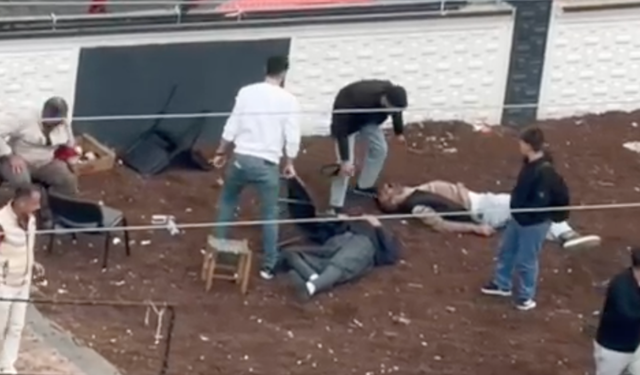 Kasap dükkanında silahlı kavga kamerada: 2 ölü, 2 yaralı (2)