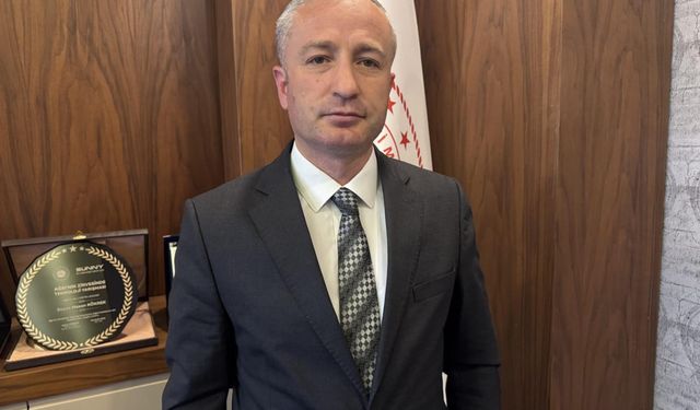 Nefes borusuna şeker kaçan çocuğu, öğretmenler Heimlich manevrasıyla kurtardı