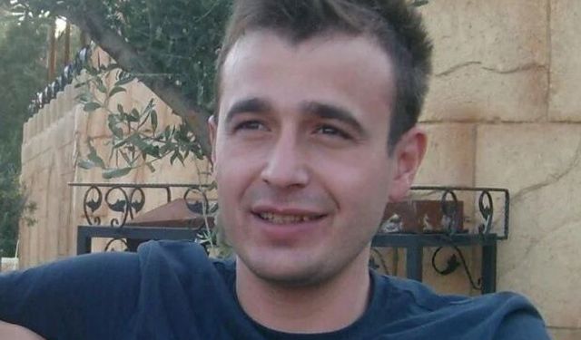 Niğdeli şehidin babaevine Türk bayrakları asıldı