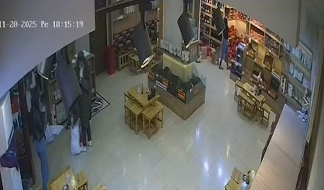 Şanlıurfa'da iş yerine silahlı saldırı kamerada: 1 yaralı