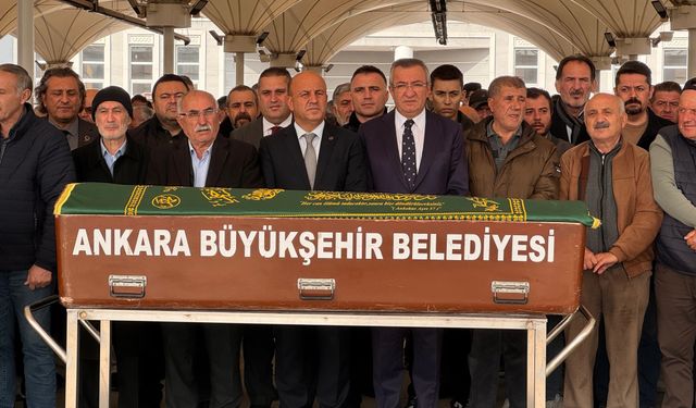 Sinop'taki kazada ölen öğretmen, son yolculuğuna uğurlandı