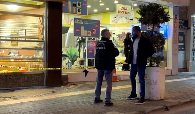 Tekirdağ Tekvando İl Temsilcisi Aybek, silahlı saldırıda yaralandı; o anlar kamerada