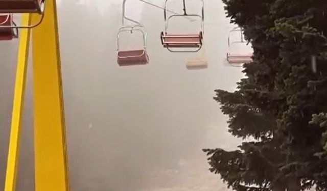 Uludağ'a kar yağdı