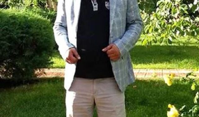 Yargıtay, oğlunun eski müvekkilini adliye önünde öldüren babaya verilen ceza ile avukatın beraat kararını bozdu