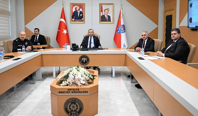 Yerlikaya: 17 ilde düzenlenen uyuşturucu operasyonunda 458 şüpheli gözaltına alındı / Ek fotoğraflar