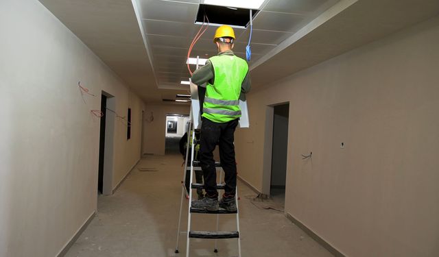 Yüz ölçümü genişleten denize nazır şehir hastanesi inşaatında hummalı çalışma