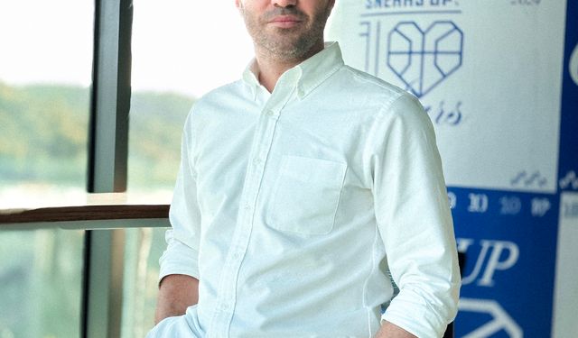 Araştırma: Sneaker giymek daha özgüvenli ve güçlü hissettiriyor