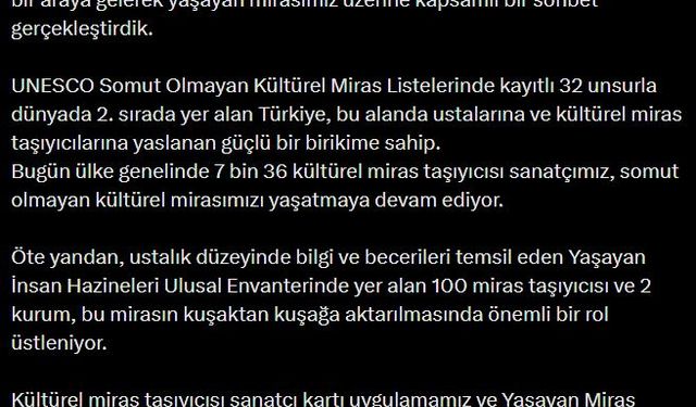 Bakan Ersoy, ebru sanatçısı Orak ile görüştü