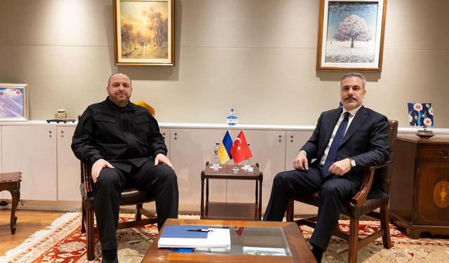Bakan Fidan, Ukrayna Milli Güvenlik ve Savunma Konseyi Sekreteri Umerov ile bir araya geldi
