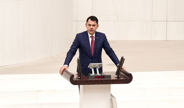 Bakan Kurum: Türkiye, asrın felaketini, asrın destanına dönüştürmüştür