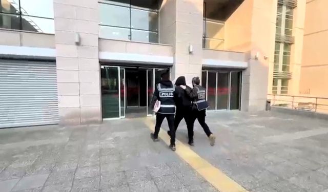 Batman'da otomobil hırsızlığı kamerada