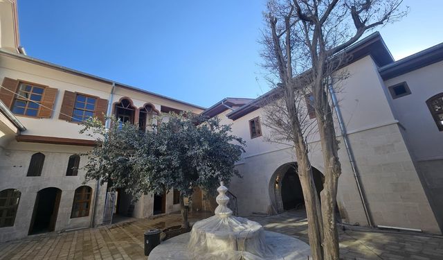 Depremde zarar gören 73 vakıf eseri, 2025'te ibadete ve ziyarete açıldı