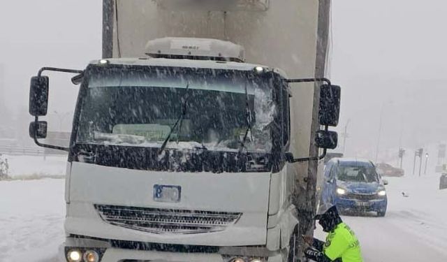 Gaziantep'te kar ulaşımı olumsuz etkiledi
