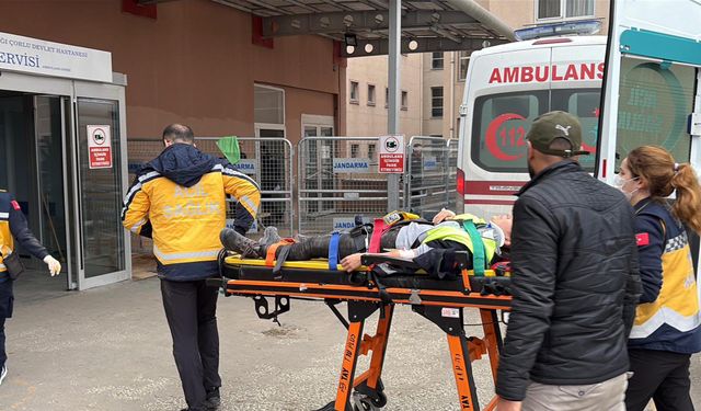 İş güvenliği uzmanı, fabrikadaki kazada yaralandı