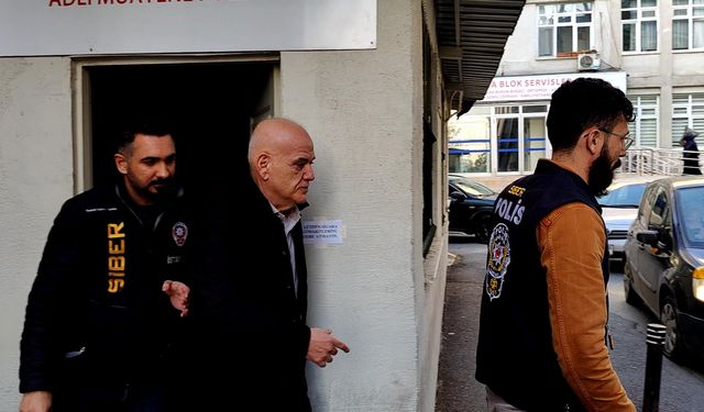 İstanbul - Ahmet Çakar ifade vermek için adliyeye geldi / Arşiv görüntü eklendi